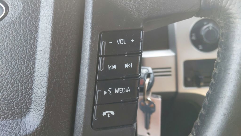 Used 2013 Ford F150 FX4 w/ Luxury Equipment Group AWD/4WD image 22