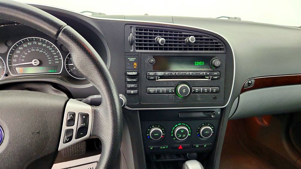 Used 2007 Saab 9-3 2.0T w/ Premium Audio Pkg FWD image 18