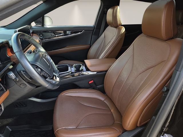 Used 2023 Lincoln Nautilus Reserve w/ Luxury Package AWD/4WD image 16