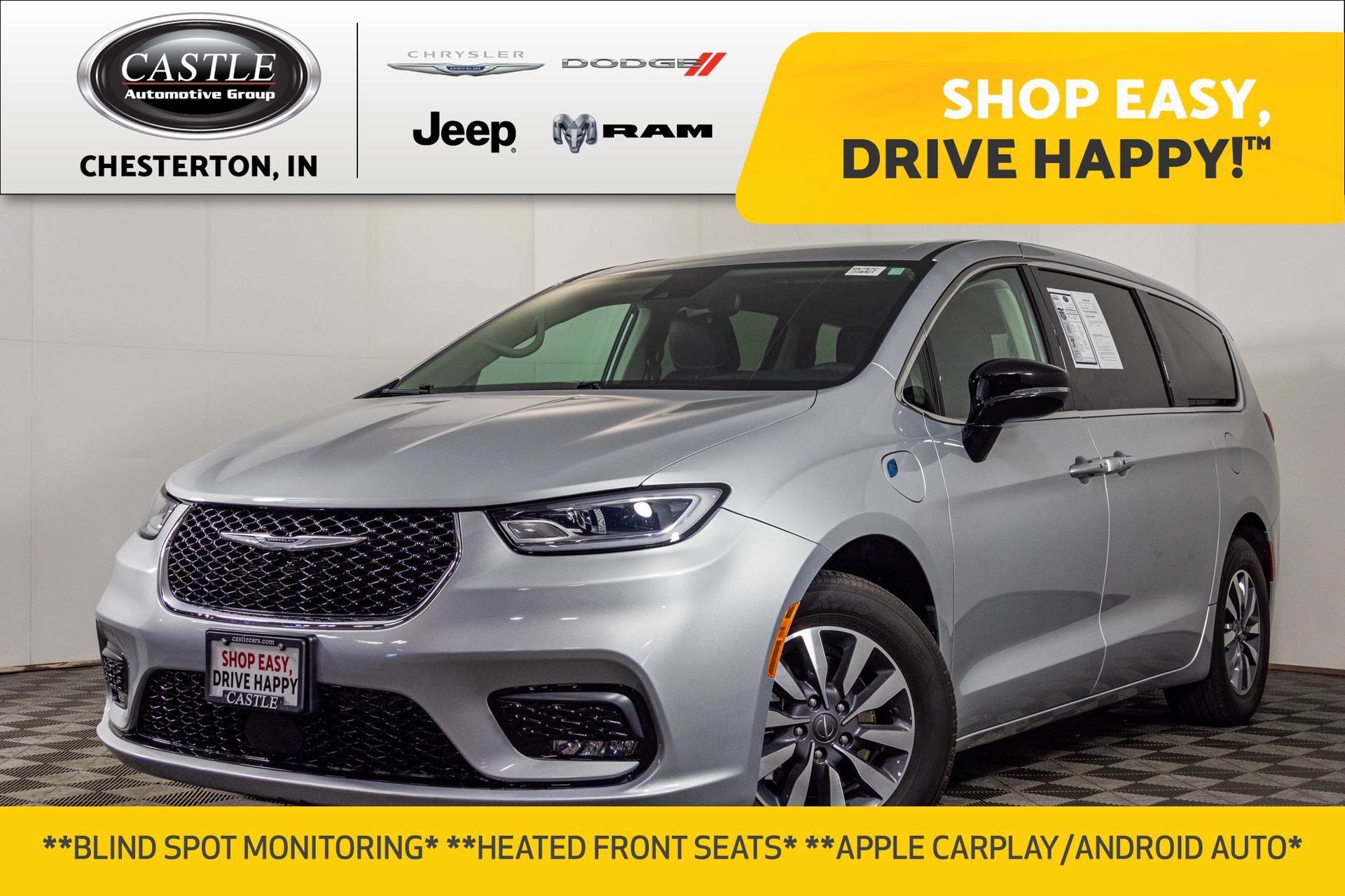 Used 2024 Chrysler Pacifica Limited FWD image 1