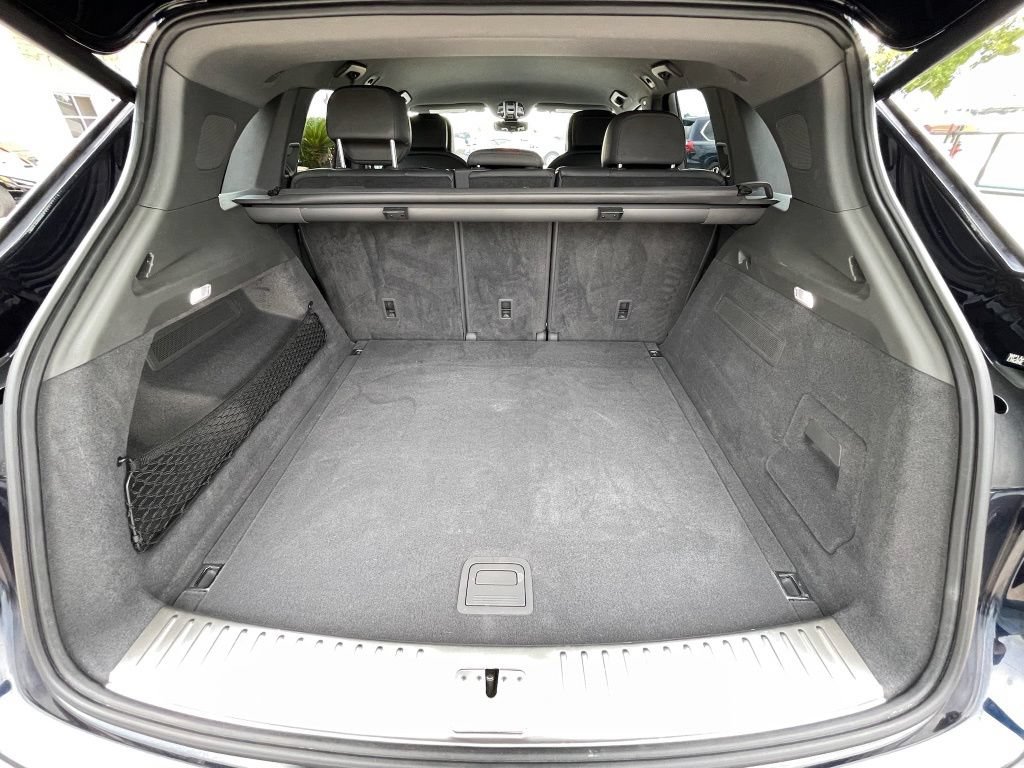 Used 2019 Porsche Cayenne AWD/4WD image 10