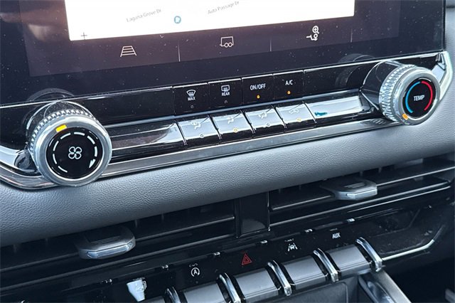 New 2025 GMC Canyon Elevation image 23