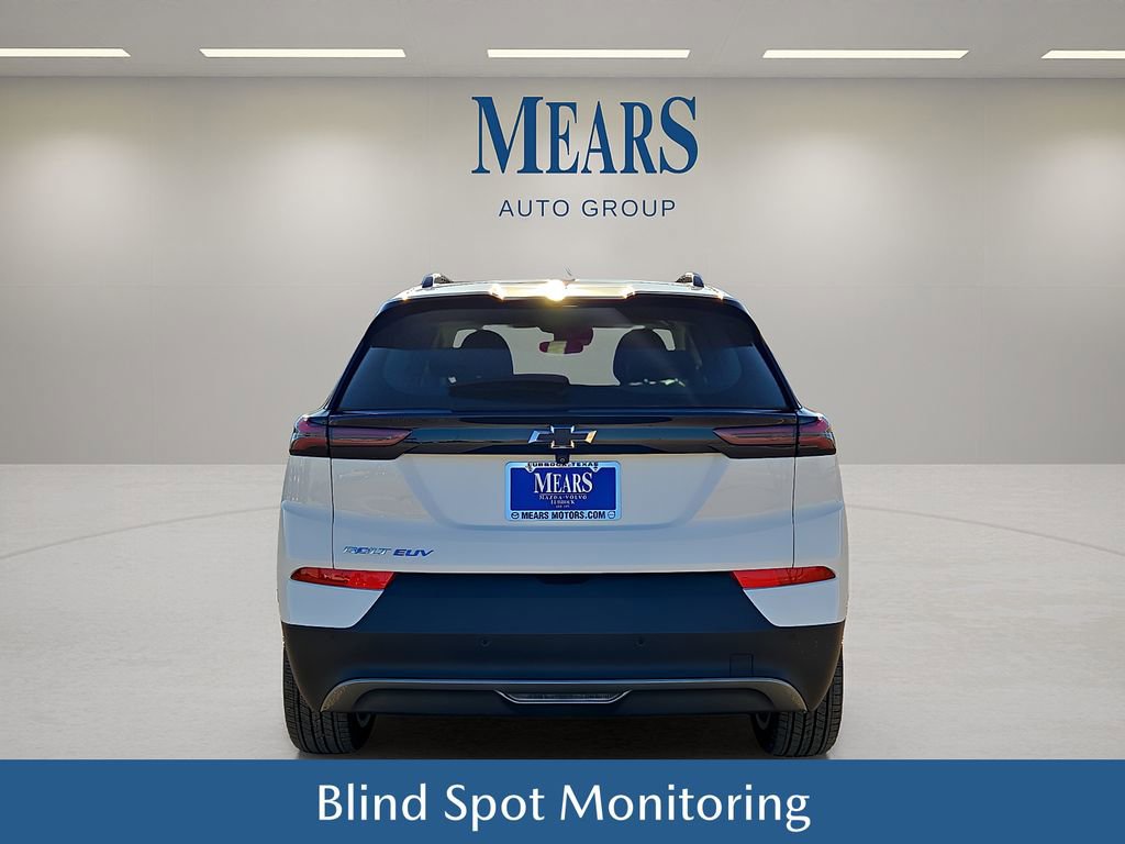 Used 2023 Chevrolet Bolt EUV LT w/ Driver Confidence Package image 5