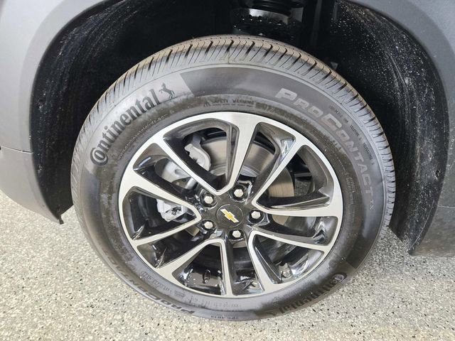 New 2025 Chevrolet TrailBlazer LT w/ Convenience Package FWD image 14