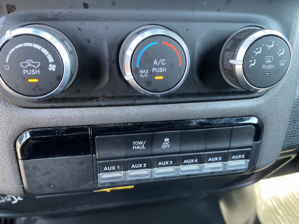 Used 2022 RAM 4500 Tradesman RWD image 16