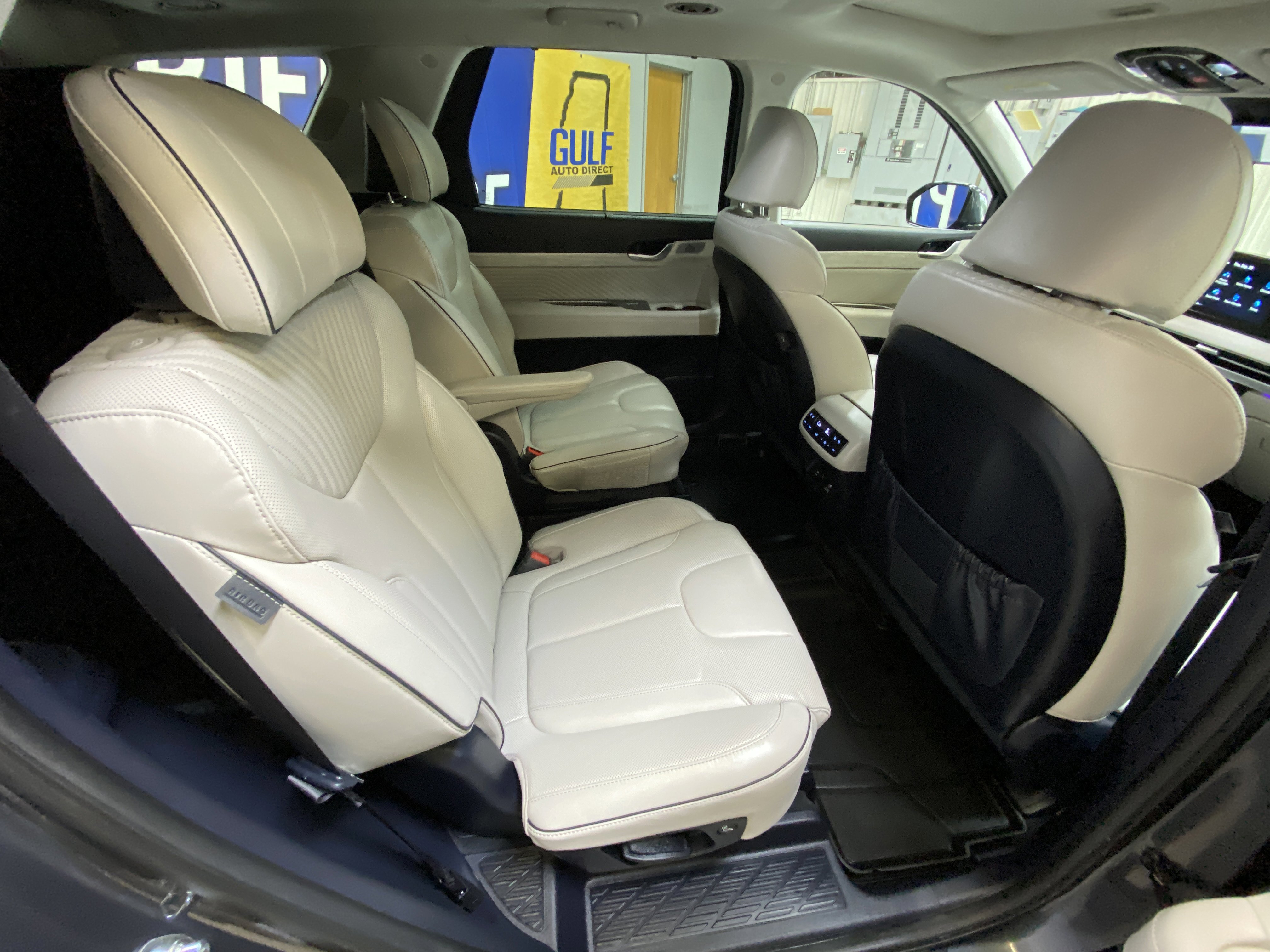 Used 2025 Hyundai Palisade Calligraphy image 30
