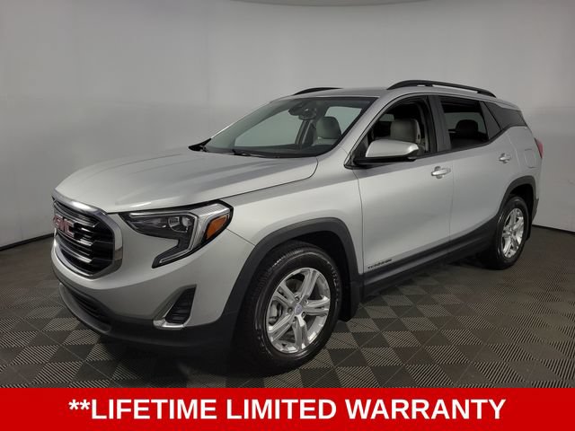 Used 2021 GMC Terrain SLE w/ Driver Convenience Package FWD image 3