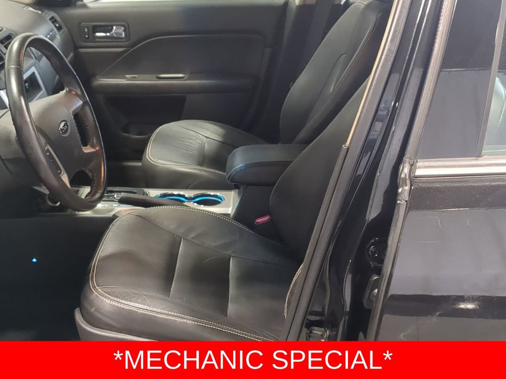 Used 2010 Ford Fusion SEL FWD image 16