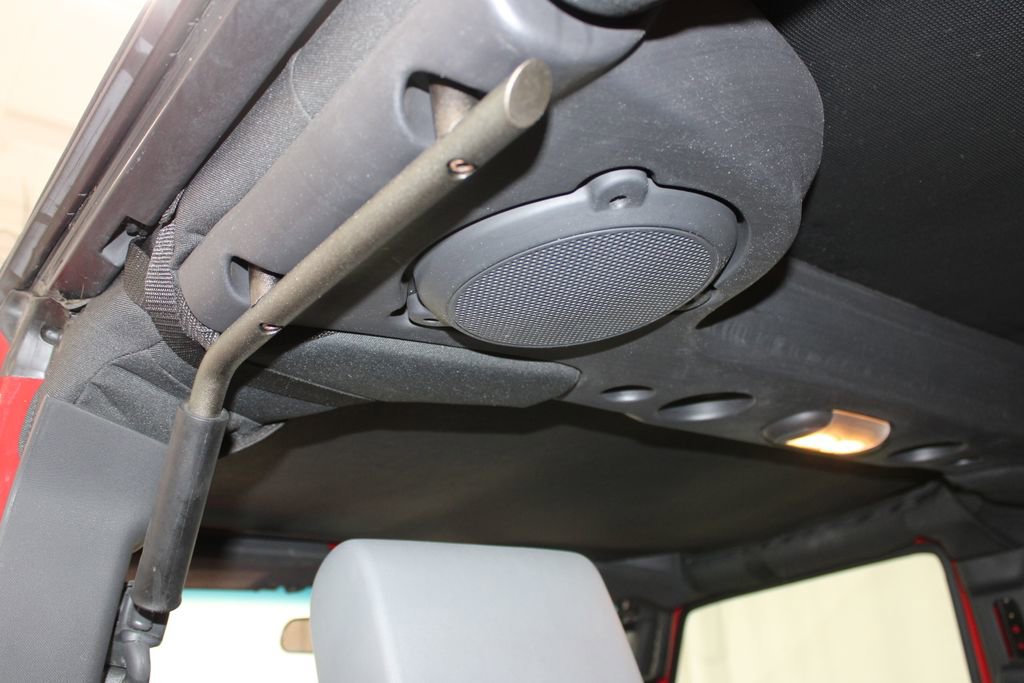 Used 2010 Jeep Wrangler Unlimited Sport image 22