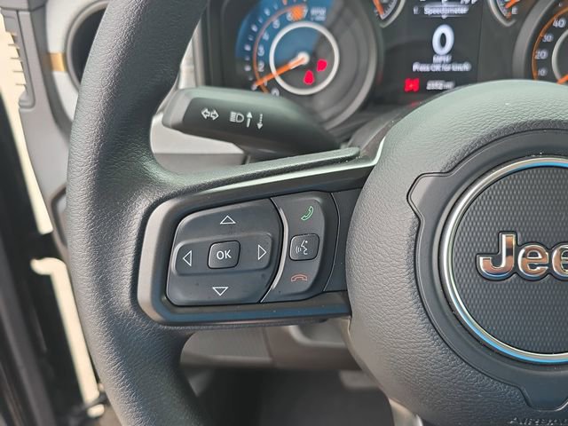 Used 2026 Jeep Wrangler Sport AWD/4WD image 17