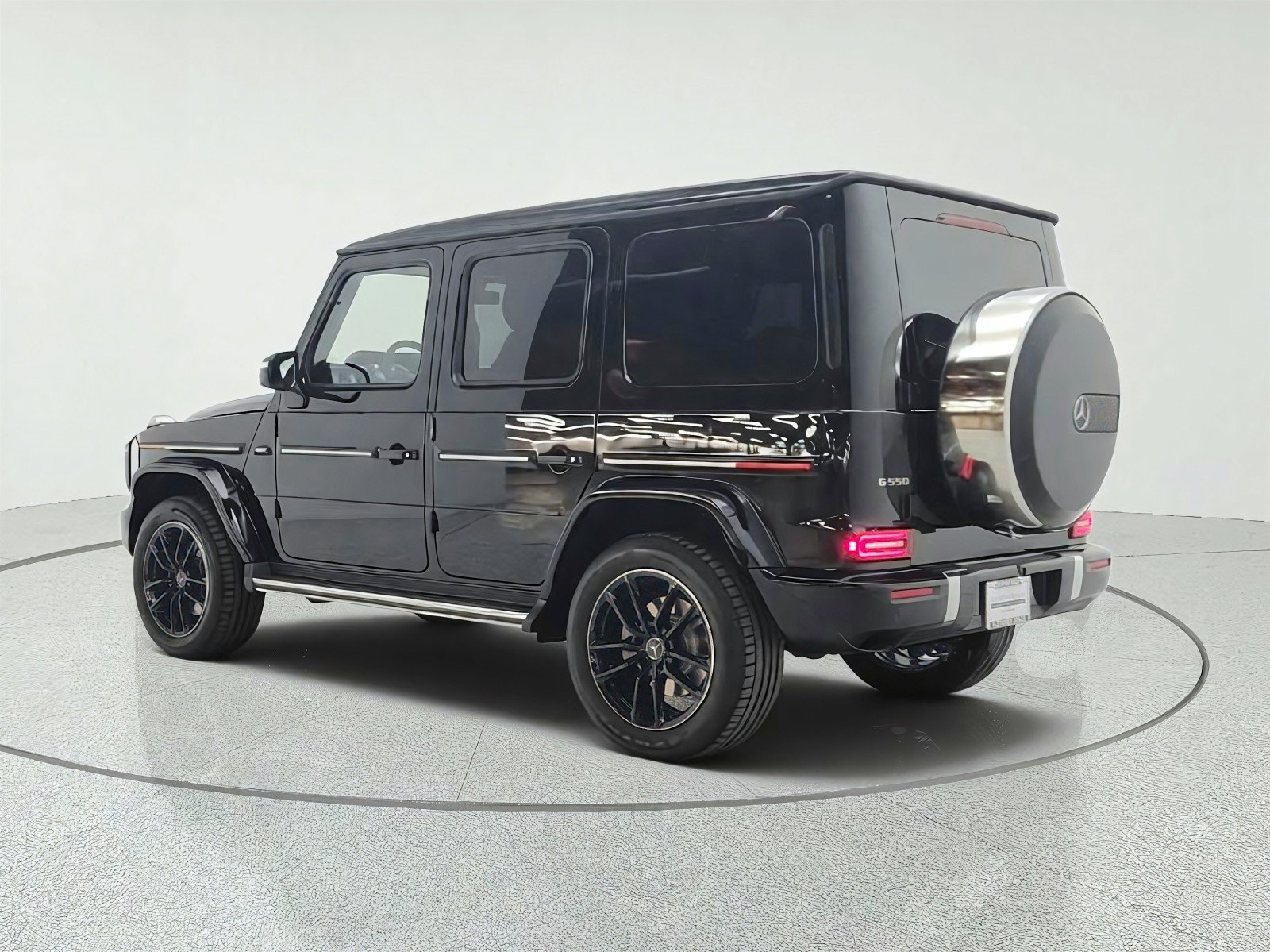 Used 2025 Mercedes-Benz G 550 image 7