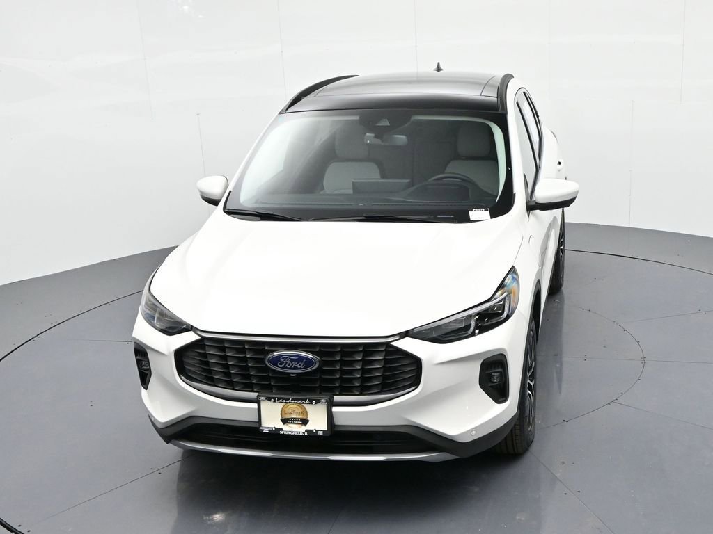 Used 2024 Ford Escape SE w/ PHEV Premium Package image 16