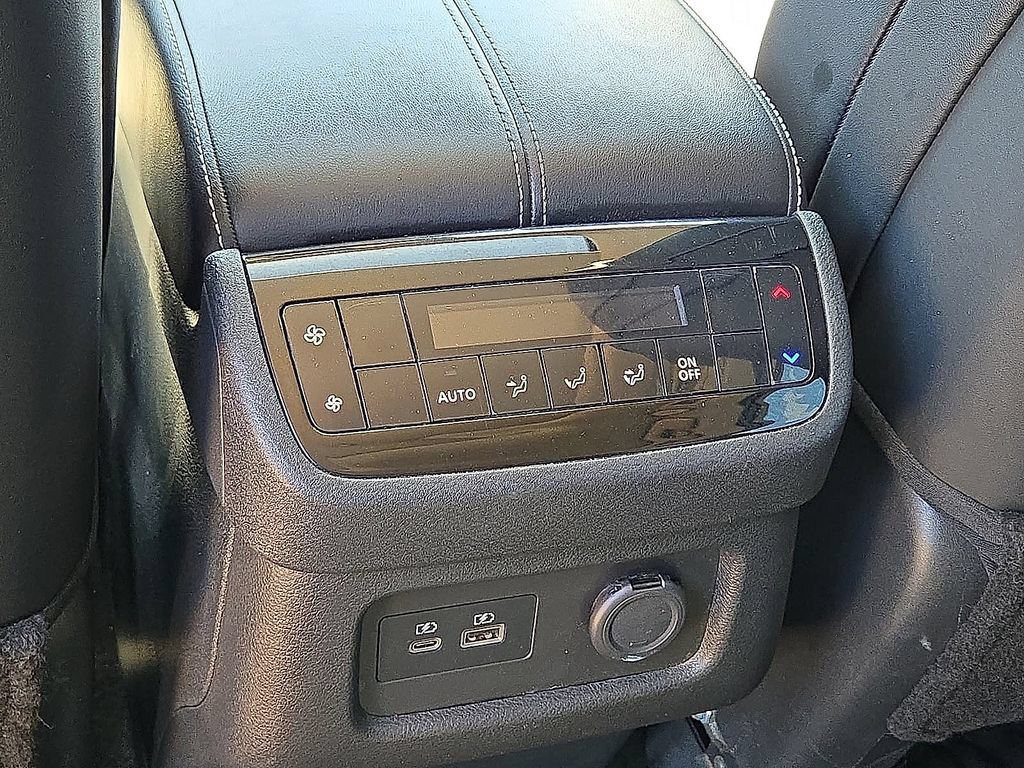 Used 2024 INFINITI QX60 Luxe FWD image 16