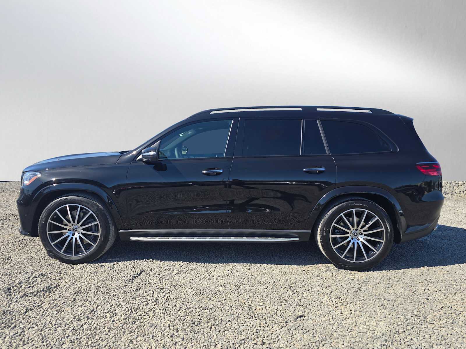 New 2025 Mercedes-Benz GLS 450 4MATIC image 6