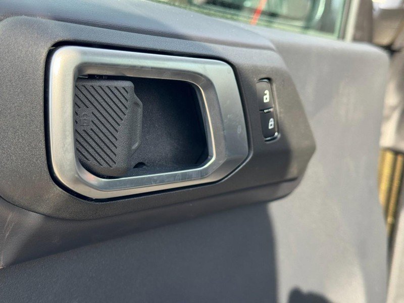 New 2025 Ford Bronco Raptor image 10