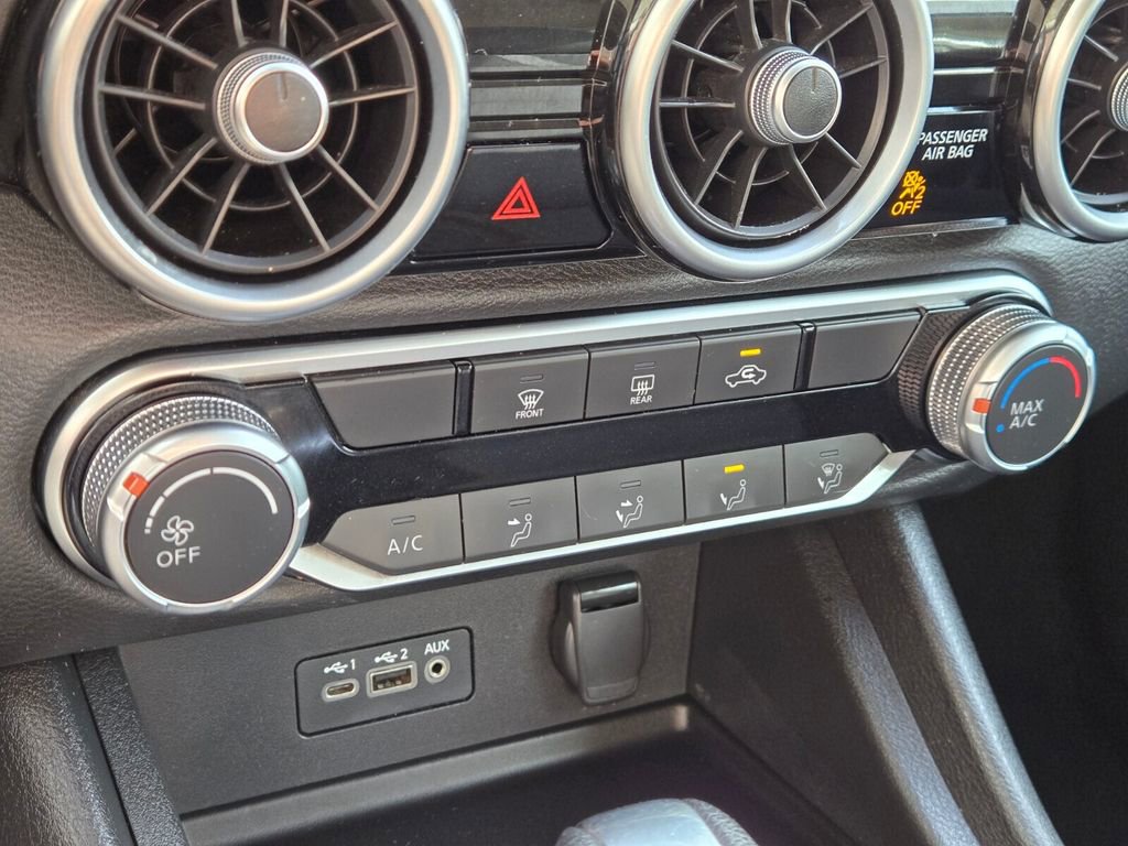 Used 2023 Nissan Sentra SV image 30