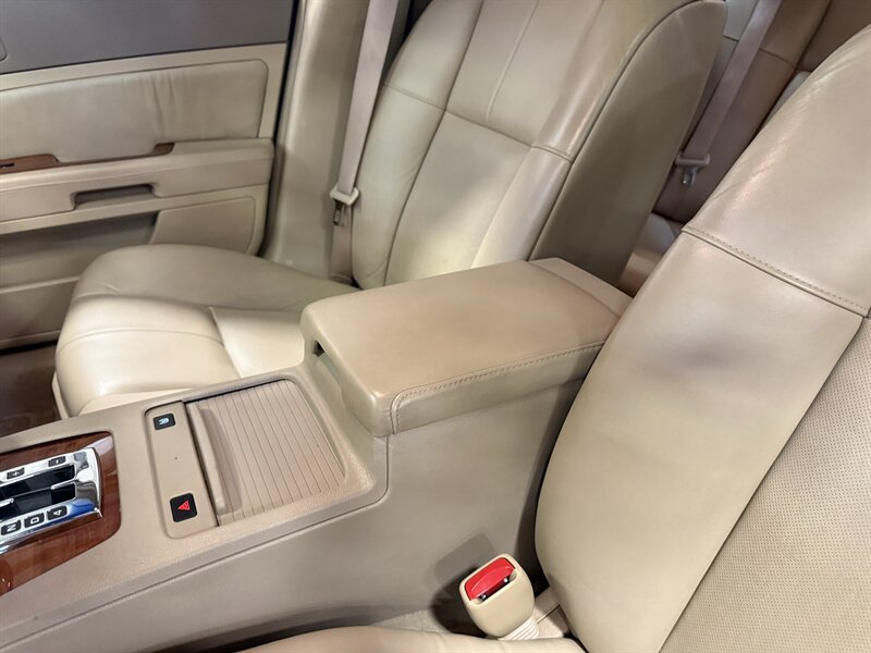 Used 2006 Cadillac STS V8 w/ Preferred Equipment Group RWD image 26