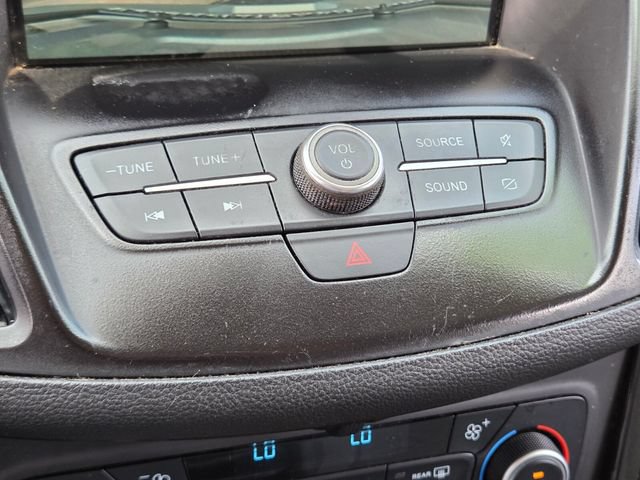 Used 2019 Ford Escape SE FWD image 25