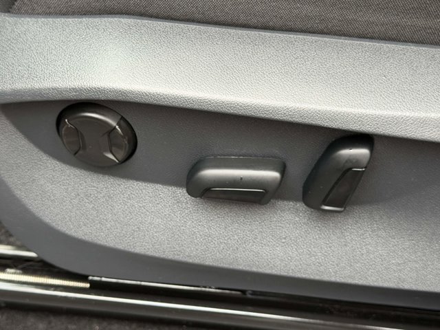 Certified 2024 Volkswagen Tiguan SE AWD/4WD image 20