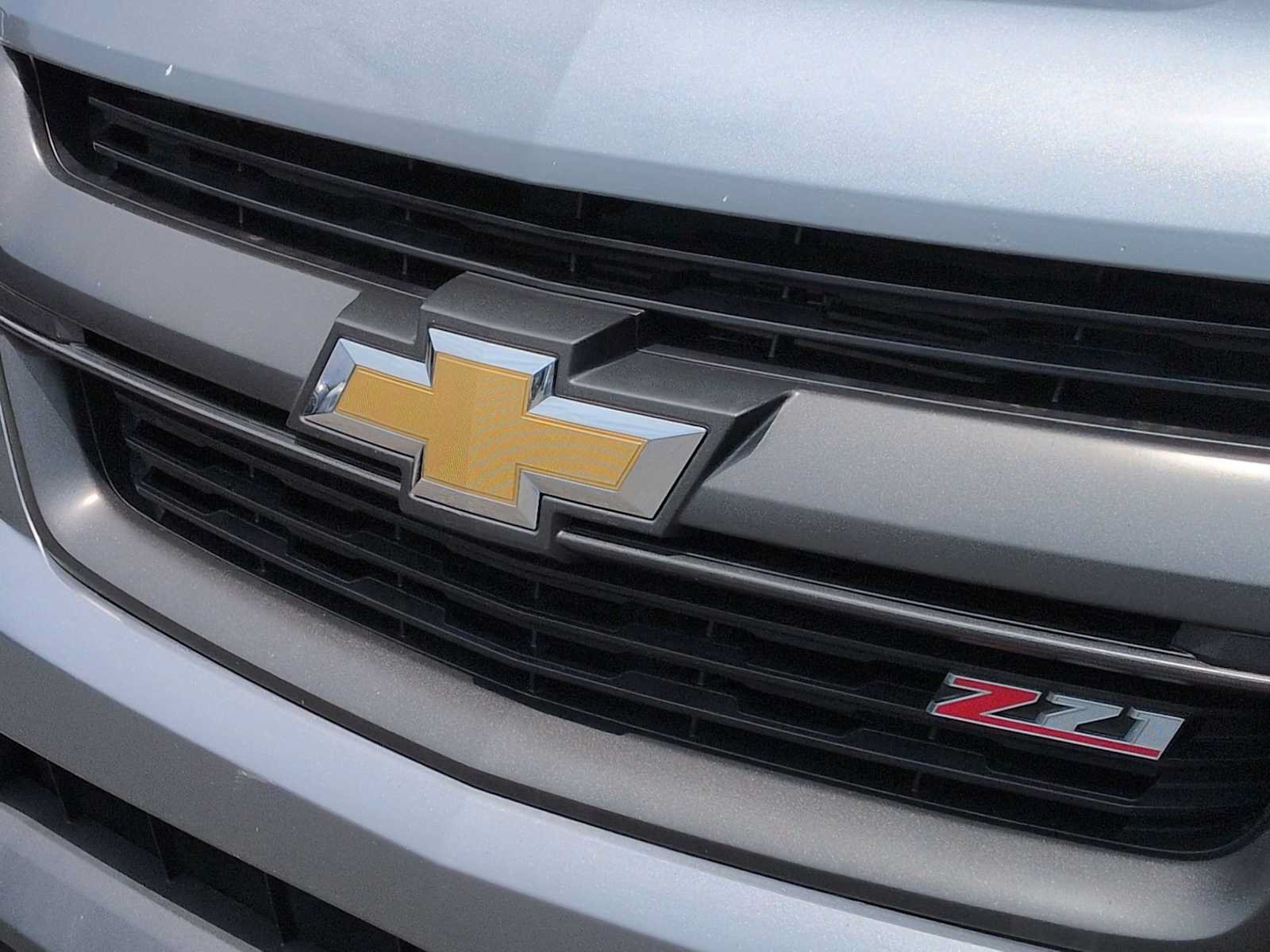 Used 2018 Chevrolet Colorado Z71 AWD/4WD image 12