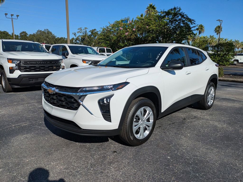 New 2026 Chevrolet Trax LS w/ Driver Confidence Package image 8