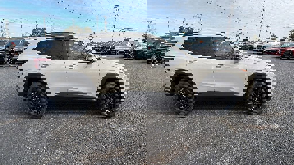 New 2026 Chevrolet Trax ACTIV w/ Driver Confidence Package image 4