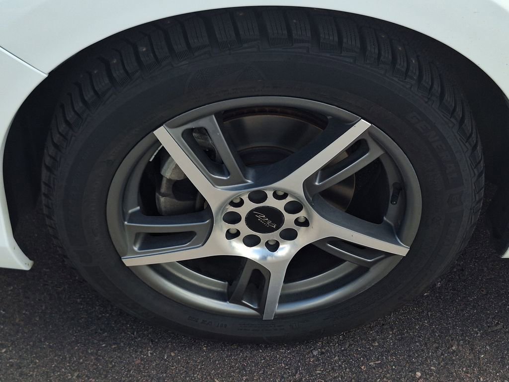 Used 2015 Honda Accord EX-L image 30