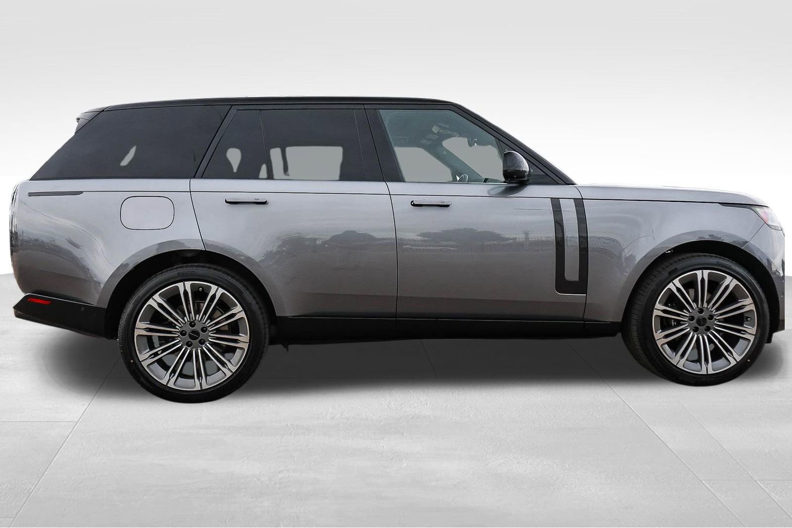 New 2026 Land Rover Range Rover SE AWD/4WD image 4