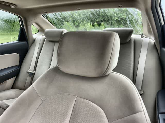 Used 2008 Hyundai Elantra Sedan FWD image 25