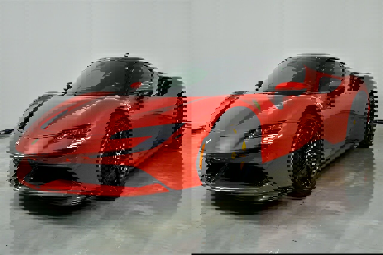 Used 2023 Ferrari SF90 Stradale image 6