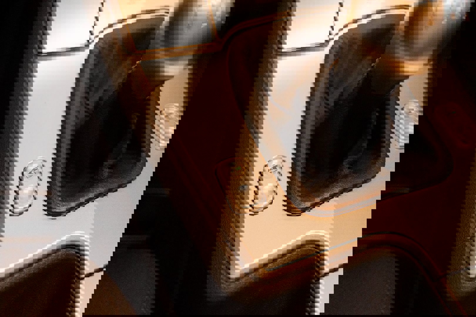 Used 2006 Chrysler Crossfire Coupe image 32