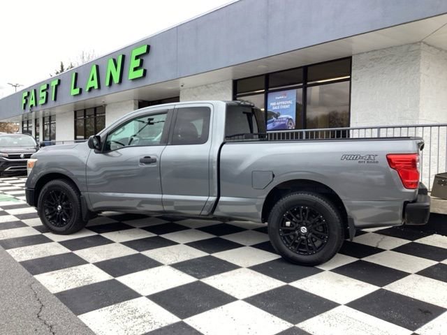 Used 2017 Nissan Titan S image 6