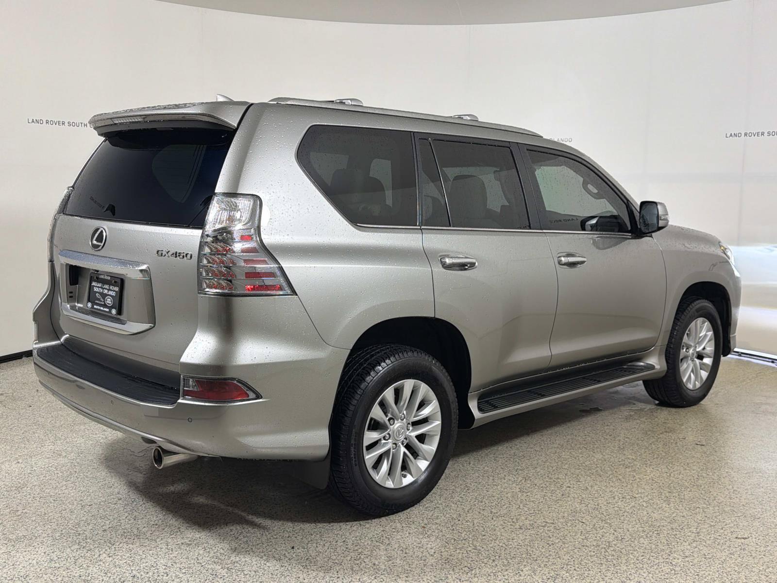Used 2022 Lexus GX 460 Premium w/ Premium Package AWD/4WD image 5