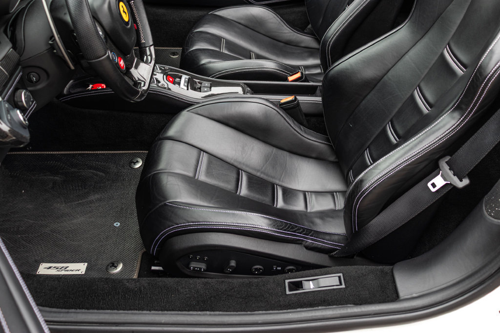 Used 2014 Ferrari 458 Spider RWD image 42