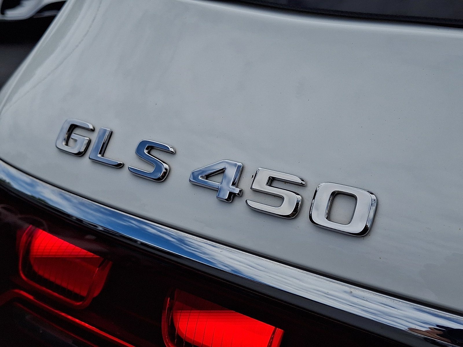Certified 2024 Mercedes-Benz GLS 450 4MATIC image 33