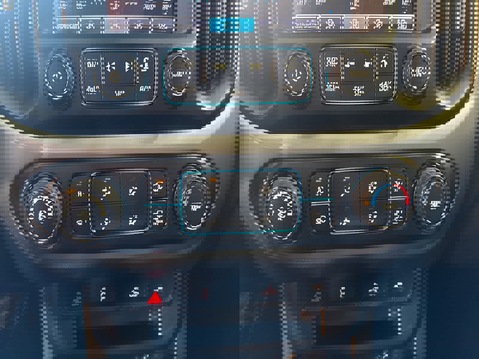 Used 2016 Chevrolet Colorado LT w/ LT Convenience Package image 27