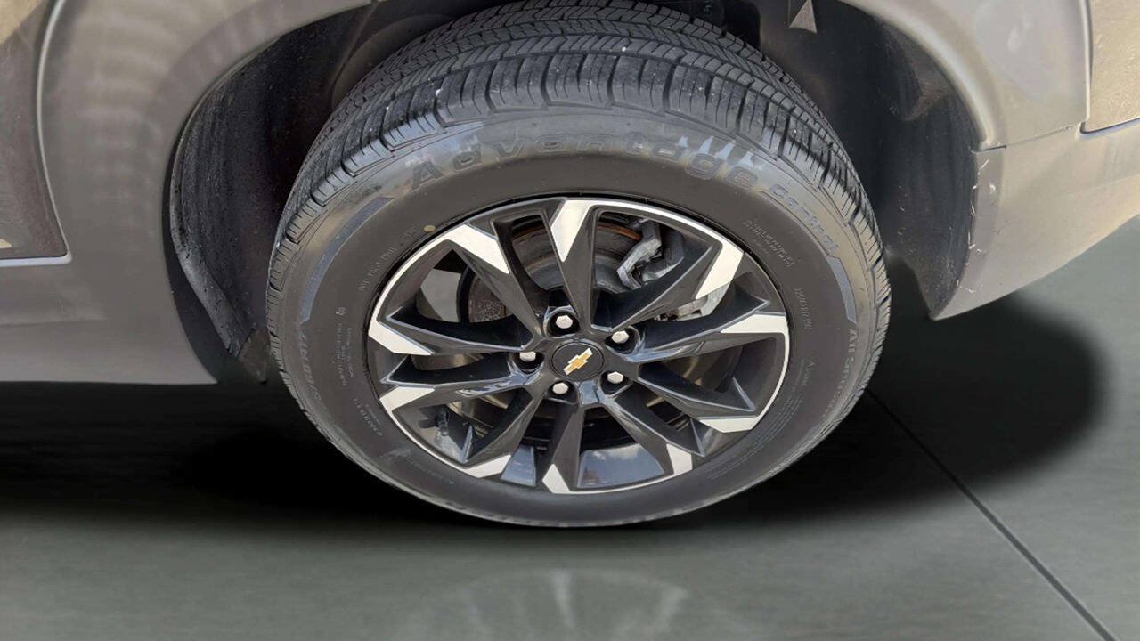Used 2022 Chevrolet TrailBlazer LT w/ Convenience Package FWD image 22