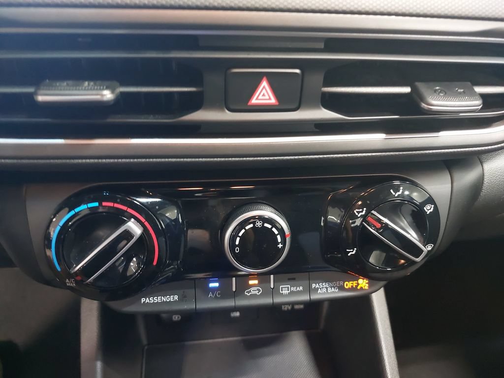 Used 2022 Hyundai Kona SE AWD/4WD image 20