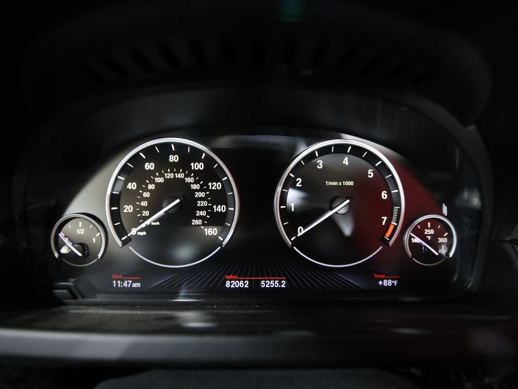 Used 2013 BMW 650i xDrive Convertible AWD/4WD image 19