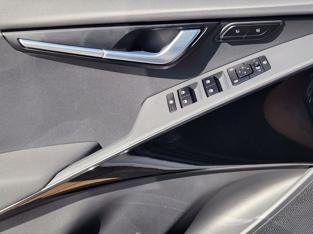 Used 2024 Kia Niro Wave image 24