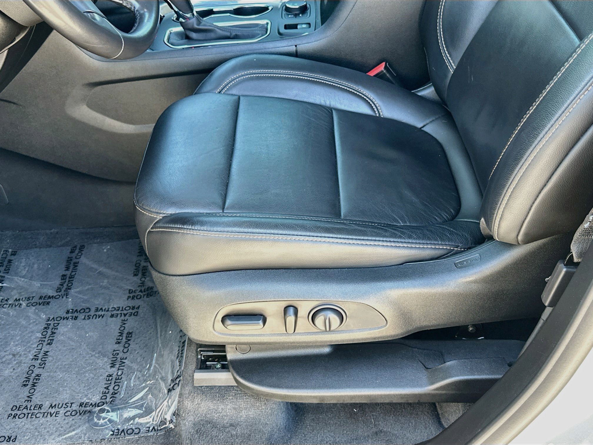 Used 2020 Chevrolet Traverse RS FWD image 19