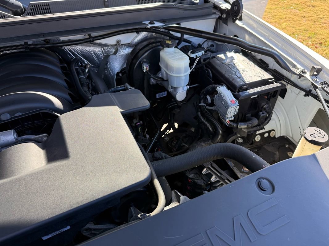 Used 2016 GMC Yukon SLT w/ Open Road Package image 50