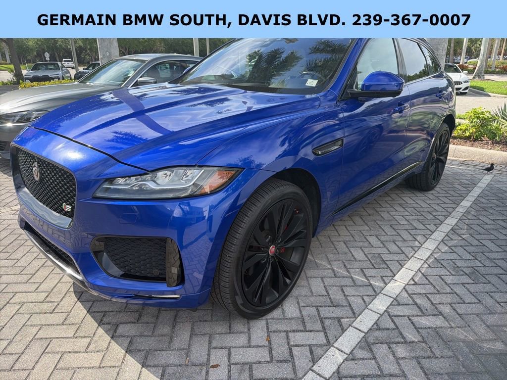 Used 2019 Jaguar F-PACE S image 9