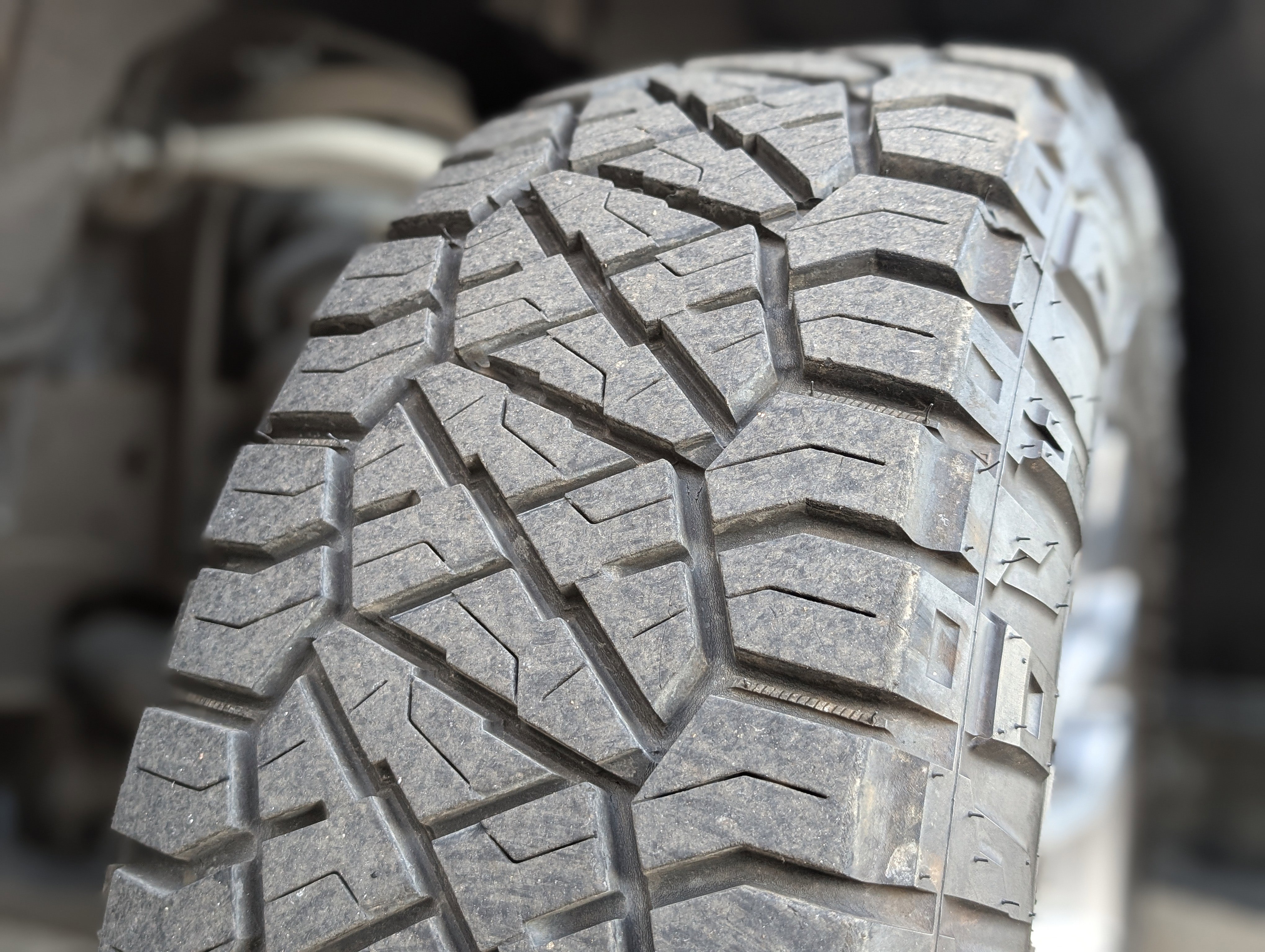 Used 2021 GMC Sierra 1500 AT4 w/ AT4 Premium Package image 38