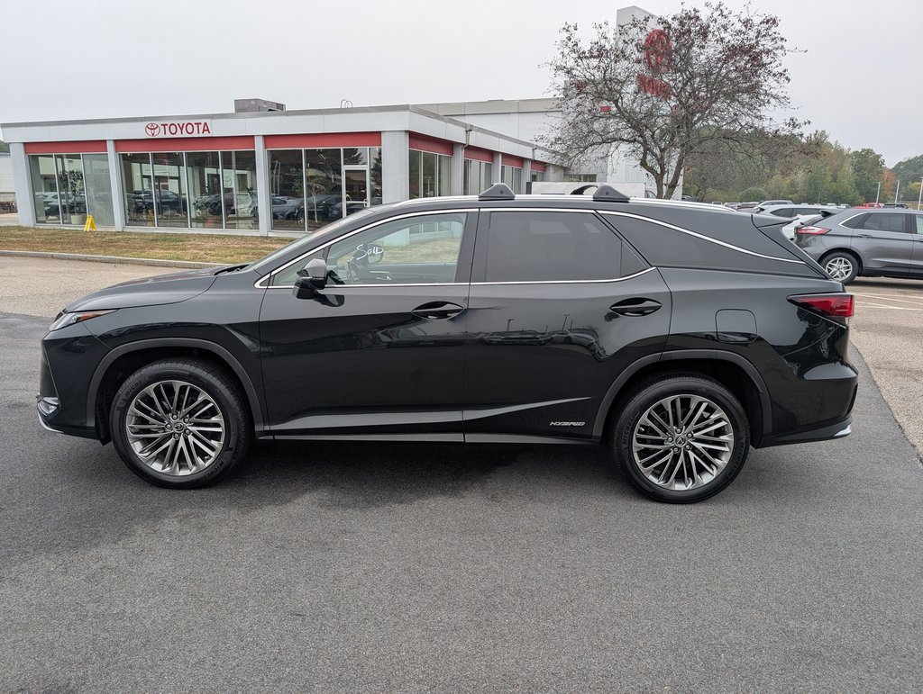Used 2022 Lexus RX 450hL Luxury image 2