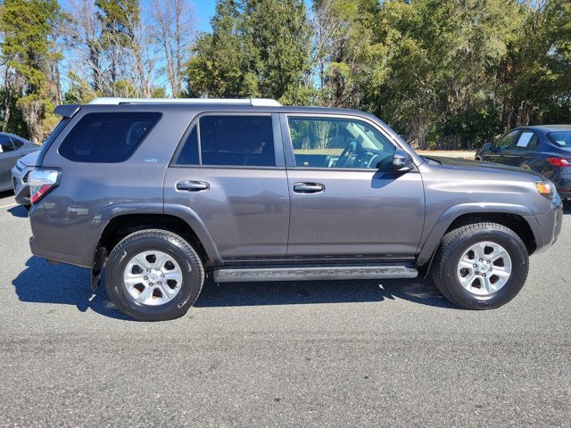 Used 2016 Toyota 4Runner SR5 Premium image 9