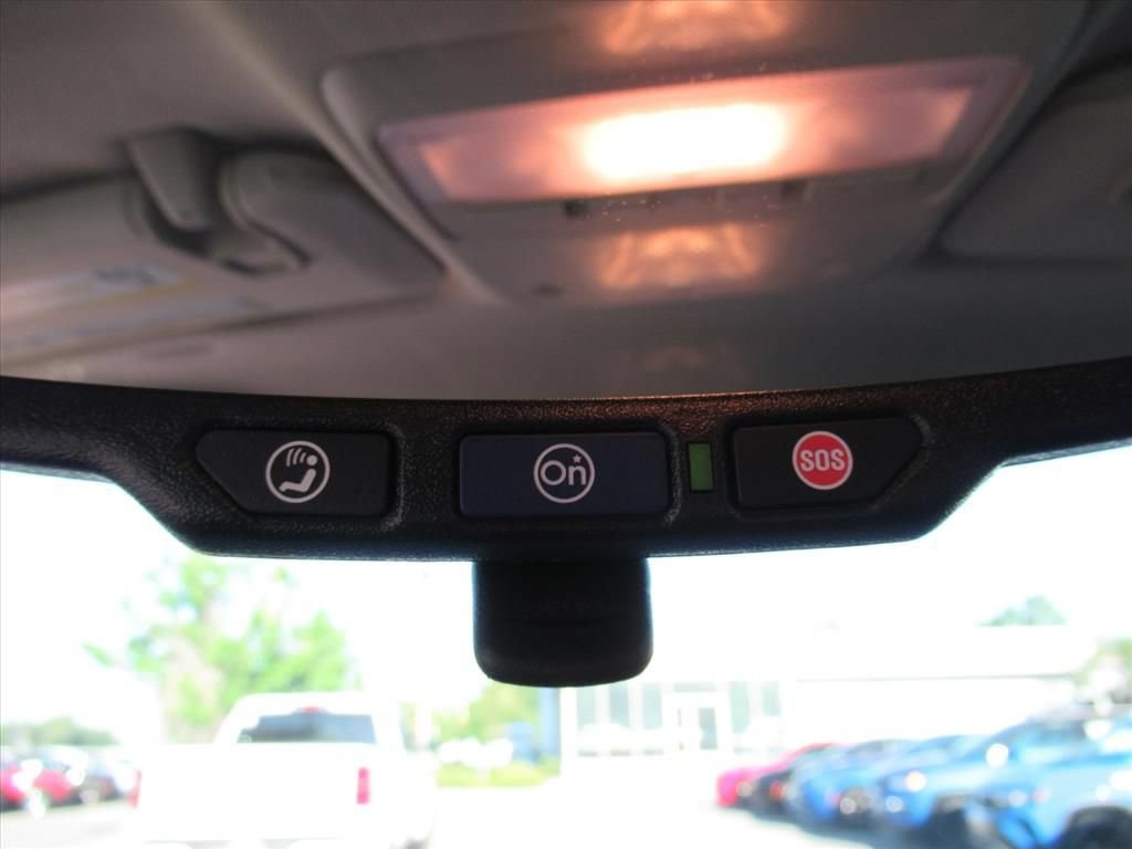 Used 2022 Buick Encore Preferred w/ Safety Package FWD image 23