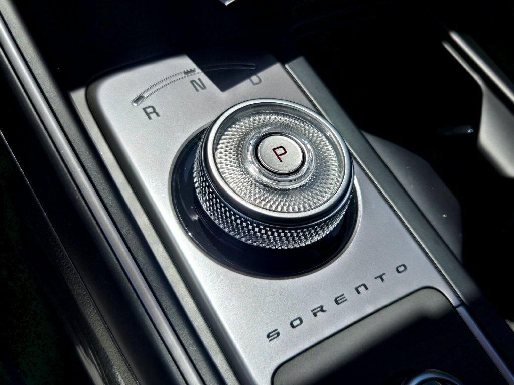 New 2026 Kia Sorento EX FWD image 13