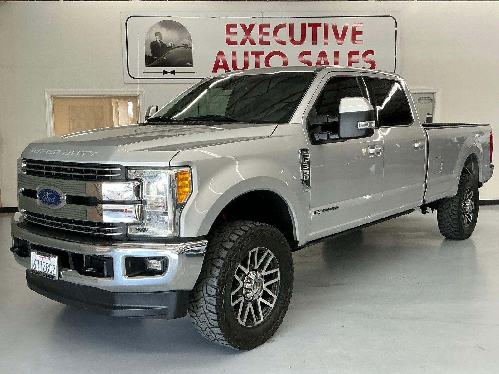 Used 2017 Ford F350 Lariat w/ Lariat Ultimate Package