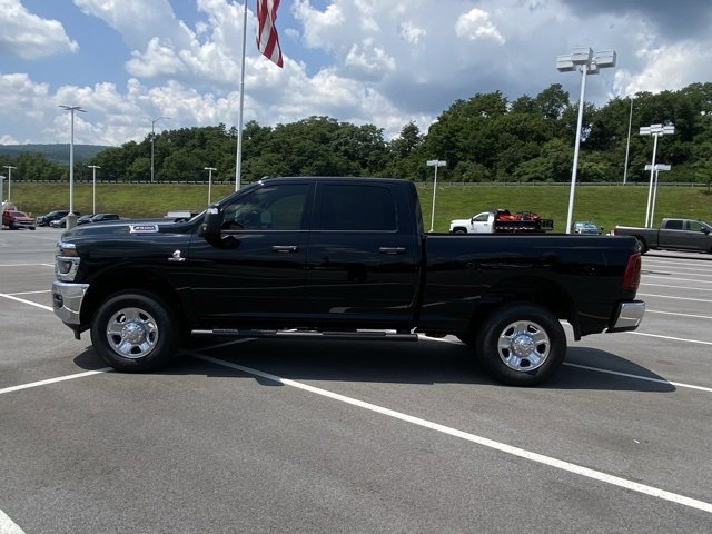New 2025 RAM 2500 Tradesman image 4